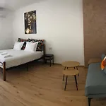 Апартамент Calendula Бургас